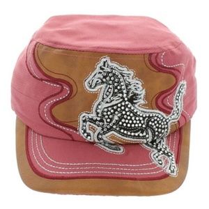 cap with horse in light red and brown